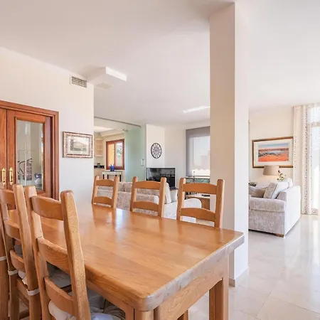 Villa Riviera-2